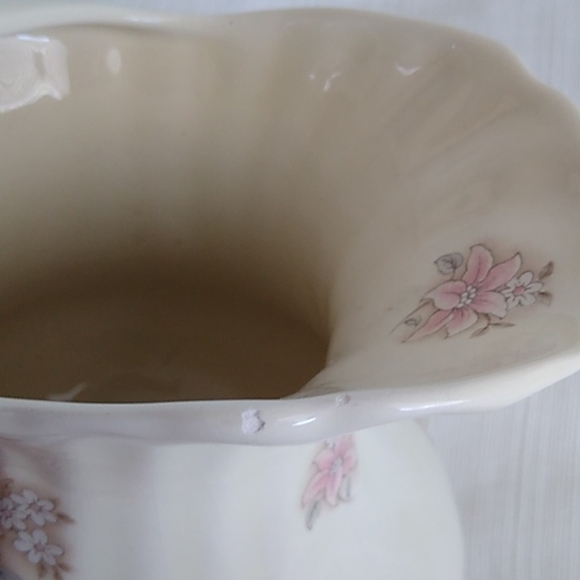 Vintage ATHENA California Small Floral Pitcher and Basin Set, Cream - Picture 8 of 10